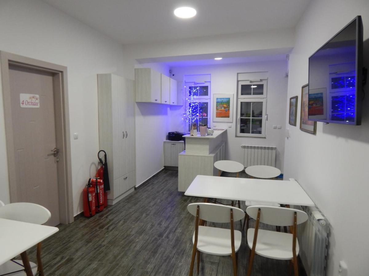 Hotel Red House Kiustendił Zewnętrze zdjęcie