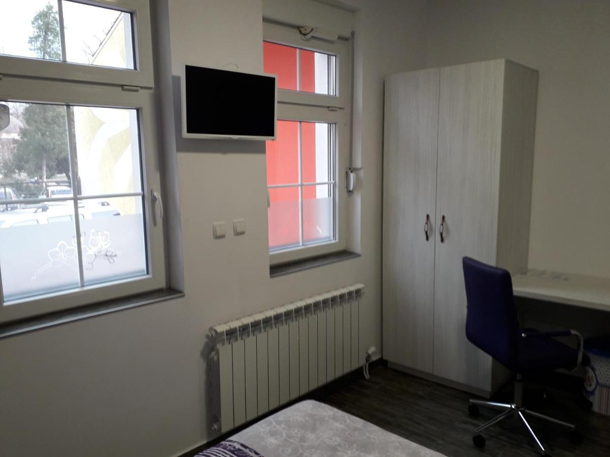 Hotel Red House Kiustendił Zewnętrze zdjęcie